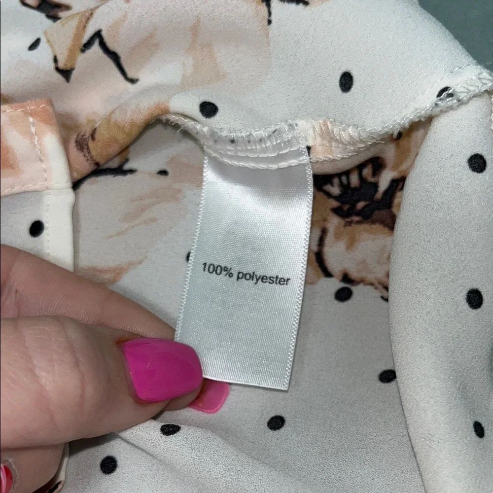 Maurices Peach Floral Polka Dot Blouse - Picture 8 of 9
